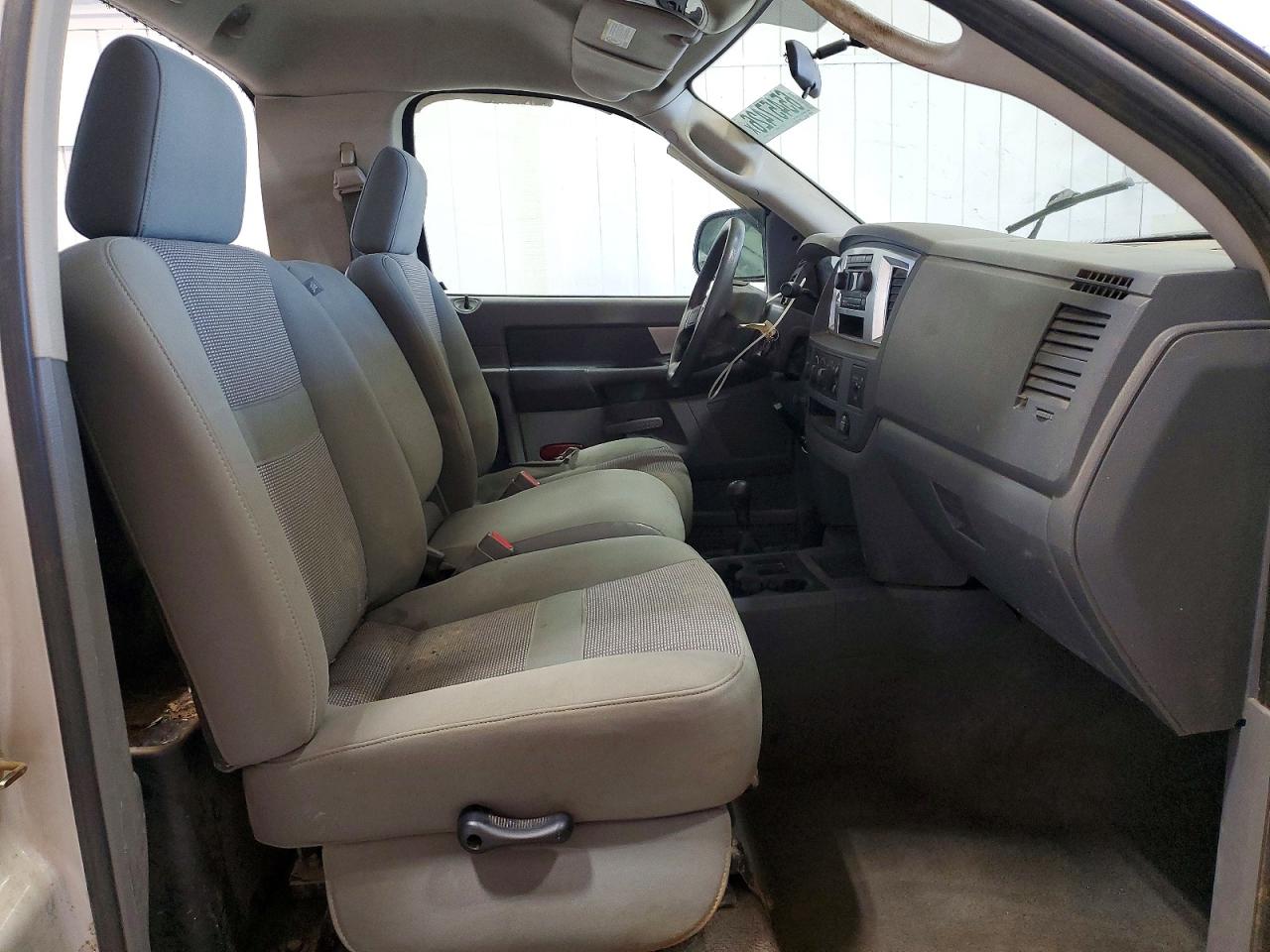 2007 Dodge Ram 2500 St Silver vin: 3D7KS26CX7G715122