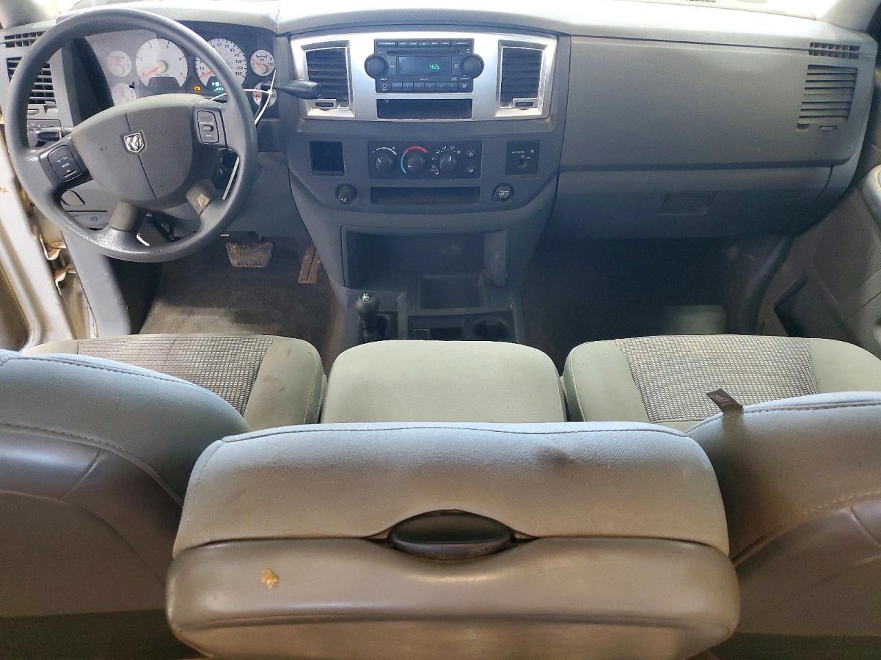 2007 Dodge Ram 2500 St Silver vin: 3D7KS26CX7G715122