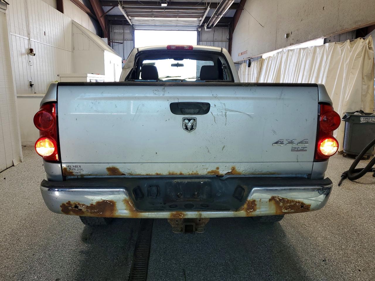 2007 Dodge Ram 2500 St Silver vin: 3D7KS26CX7G715122