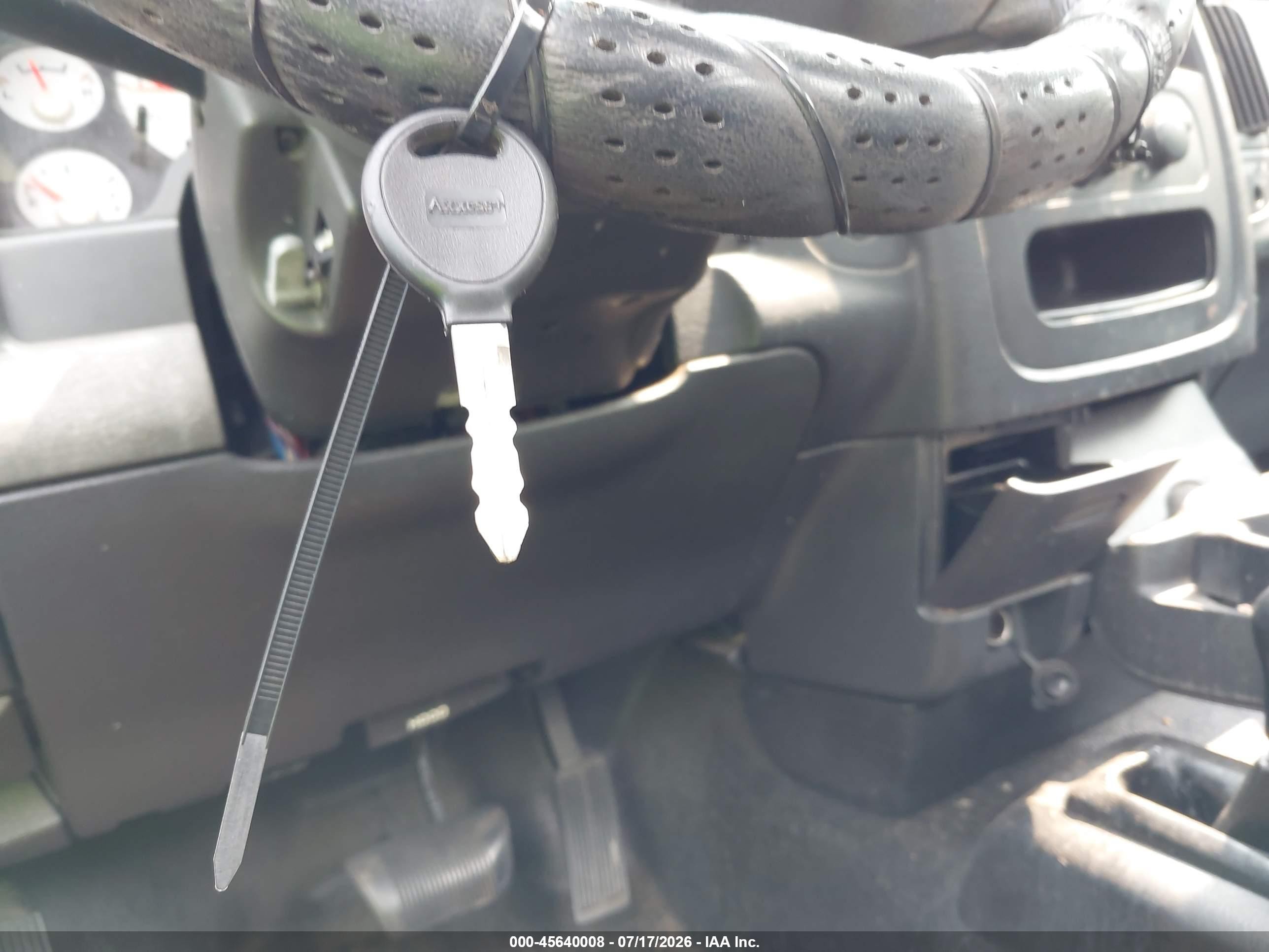 2005 Dodge Ram 2500 St Красный vin: 3D7KS26D15G857414