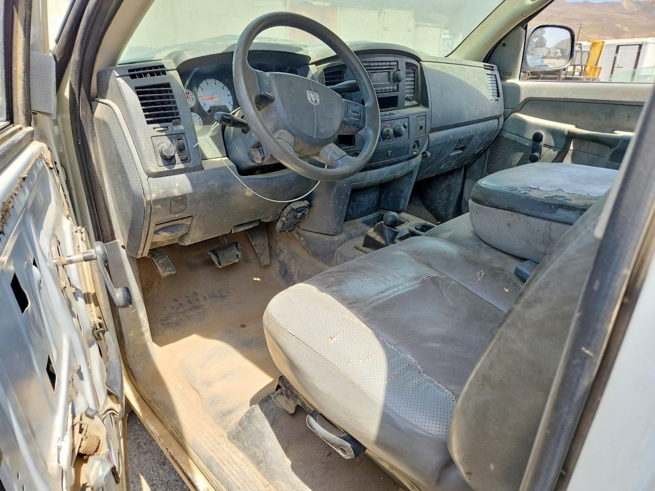 2009 Dodge Ram 2500 White vin: 3D7KS26T39G549142