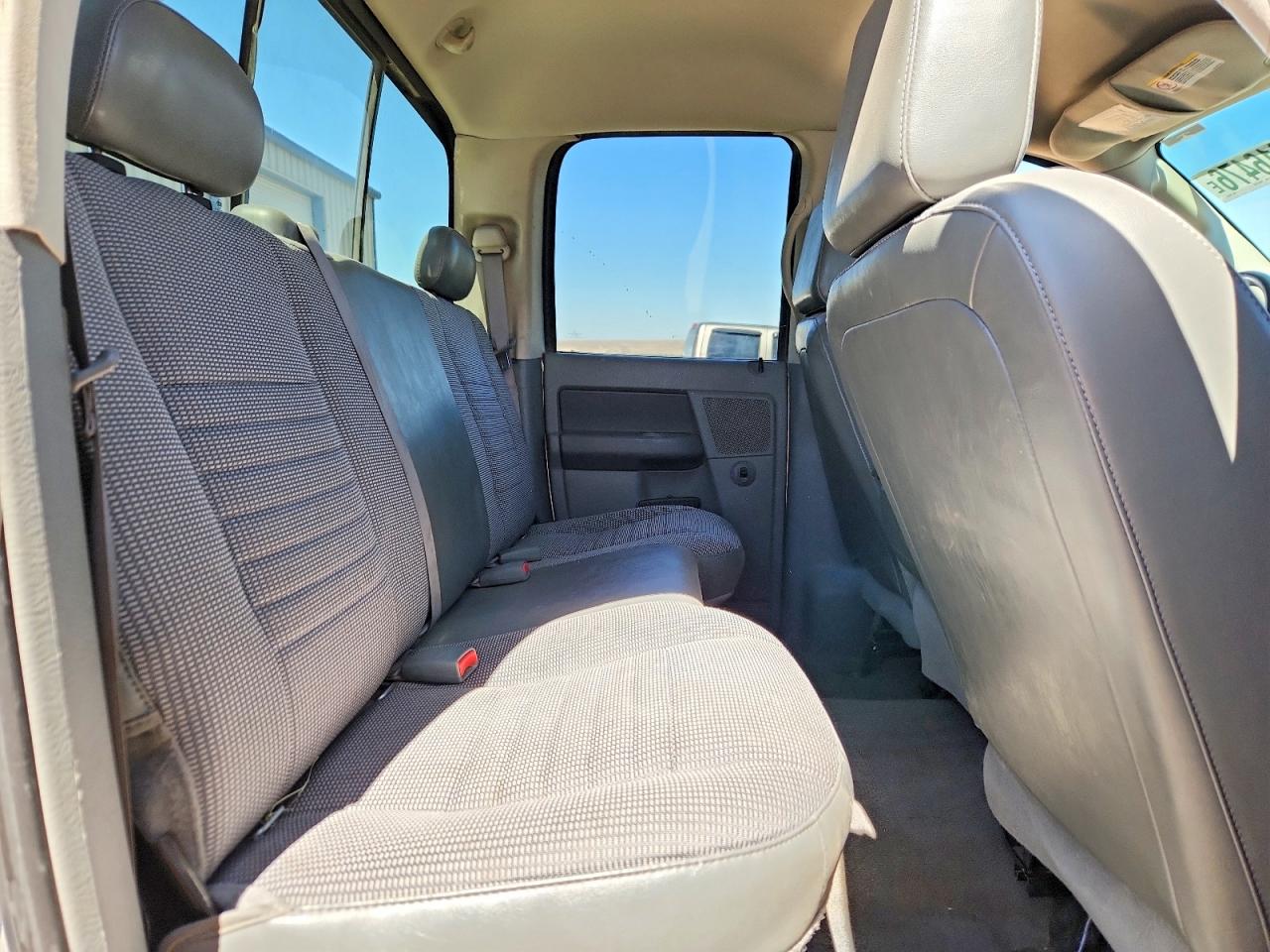 2008 Dodge Ram 2500 St Silver vin: 3D7KS28A08G248015