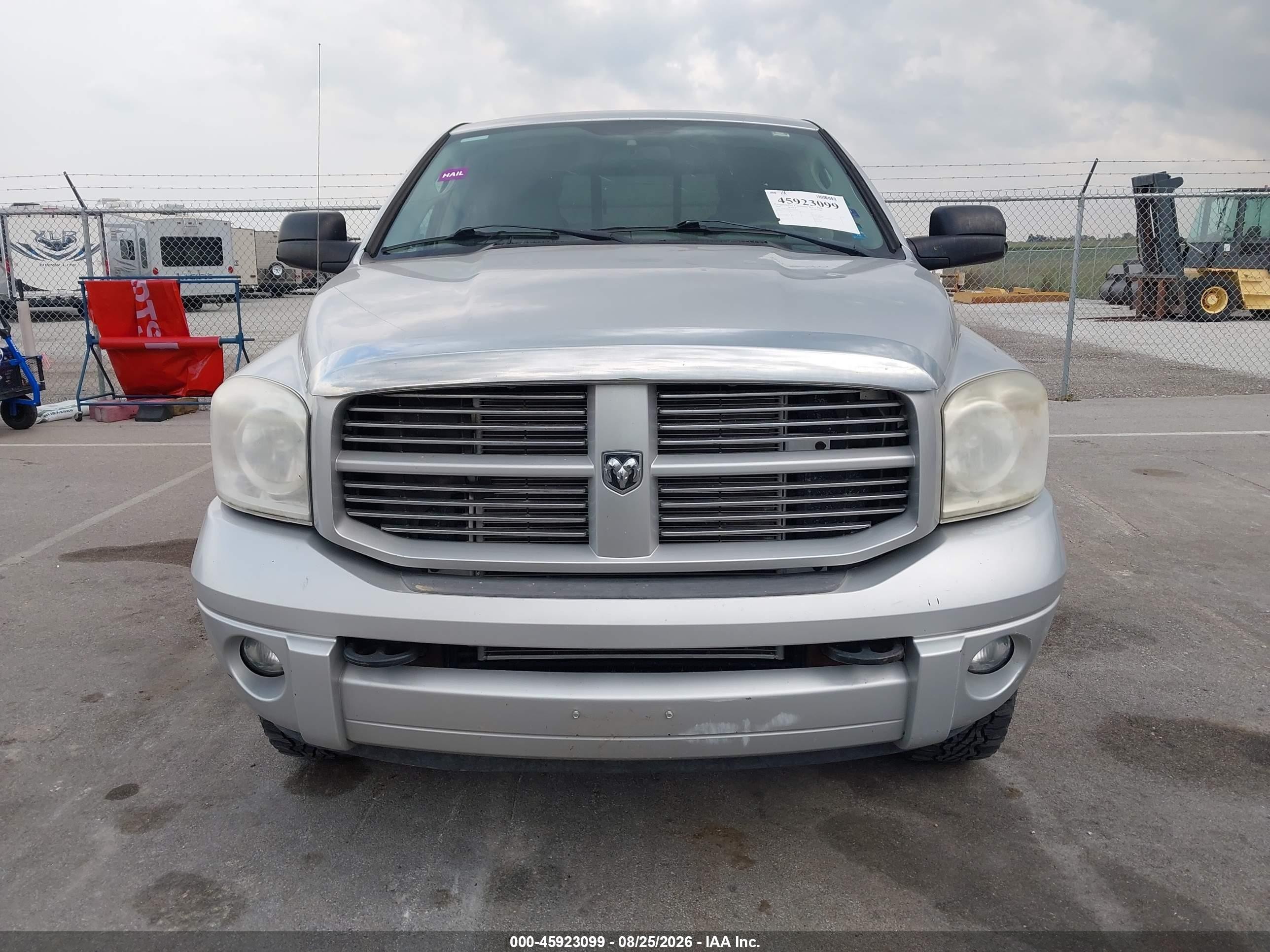 2008 Dodge Ram 2500 Slt/power Wagon Серебряный vin: 3D7KS28A18G210583