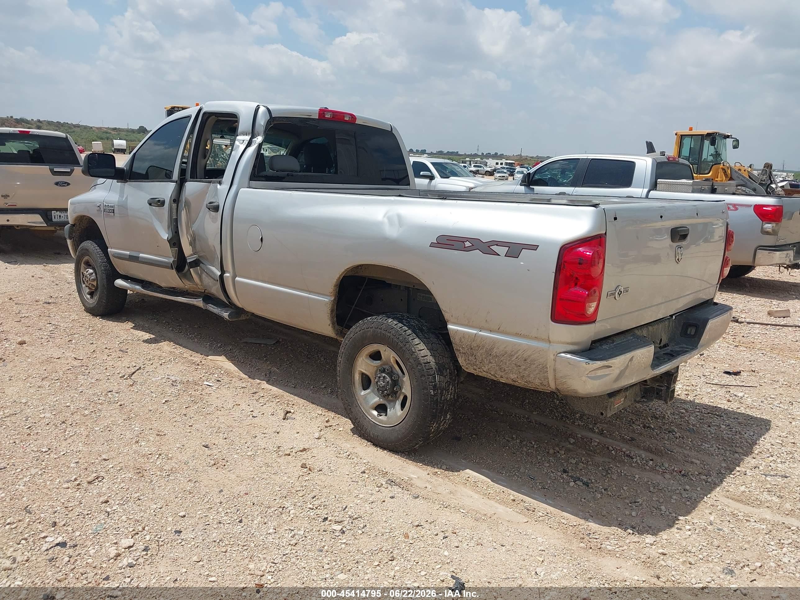 2008 Dodge Ram 2500 St/sxt Silver vin: 3D7KS28A28G148174