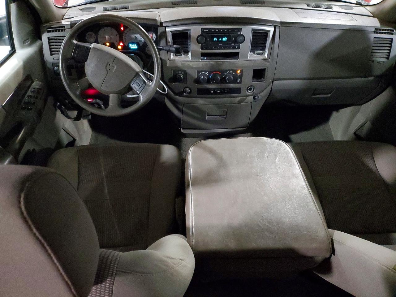 2008 Dodge Ram 2500 St Red vin: 3D7KS28A28G192398