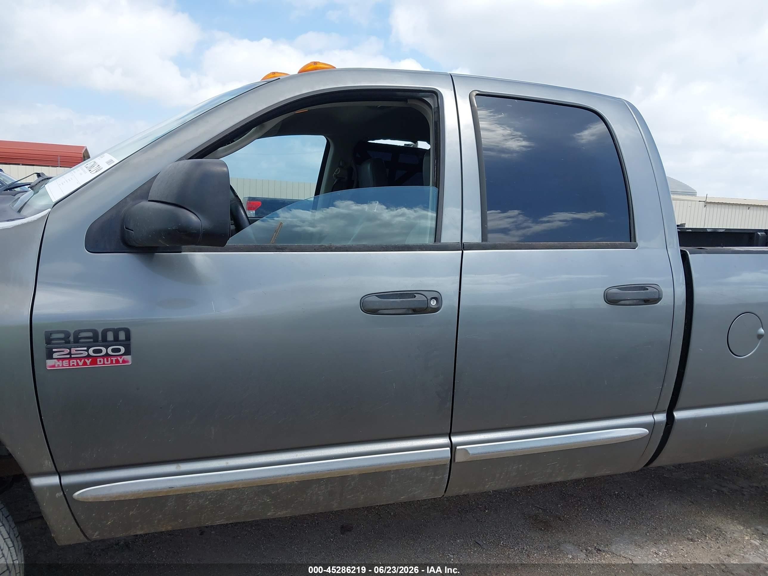2008 Dodge Ram 2500 Laramie Gray vin: 3D7KS28A78G194907