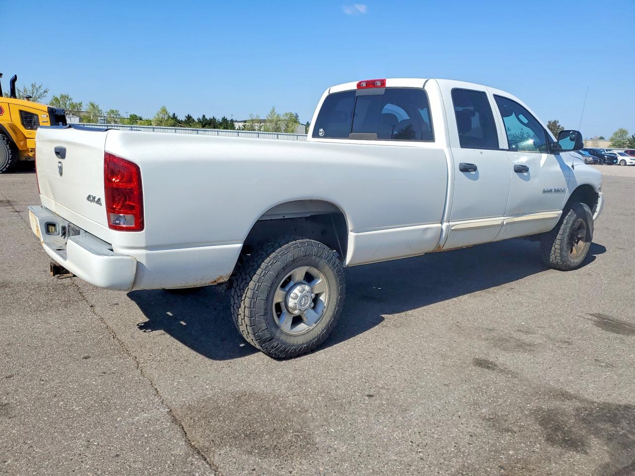 2005 Dodge Ram 2500 St Белый vin: 3D7KS28C35G758744