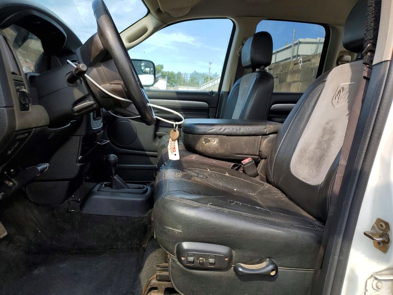 2005 Dodge Ram 2500 St/slt White vin: 3D7KS28C45G807448