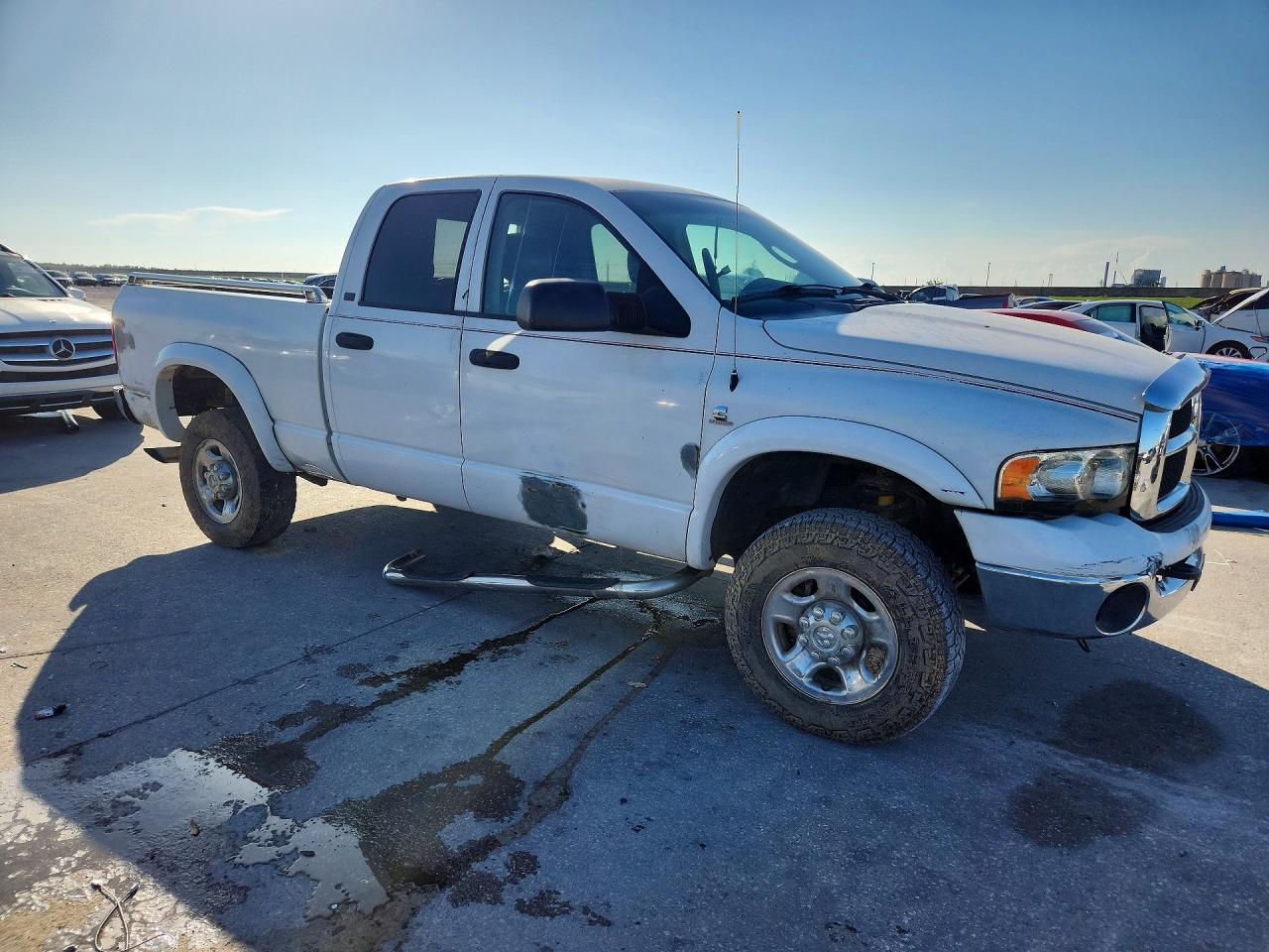 2005 Dodge Ram 2500 St White vin: 3D7KS28C65G766207