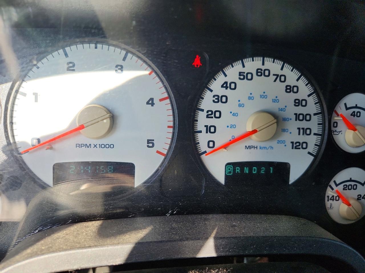 2005 Dodge Ram 2500 St White vin: 3D7KS28C65G766207
