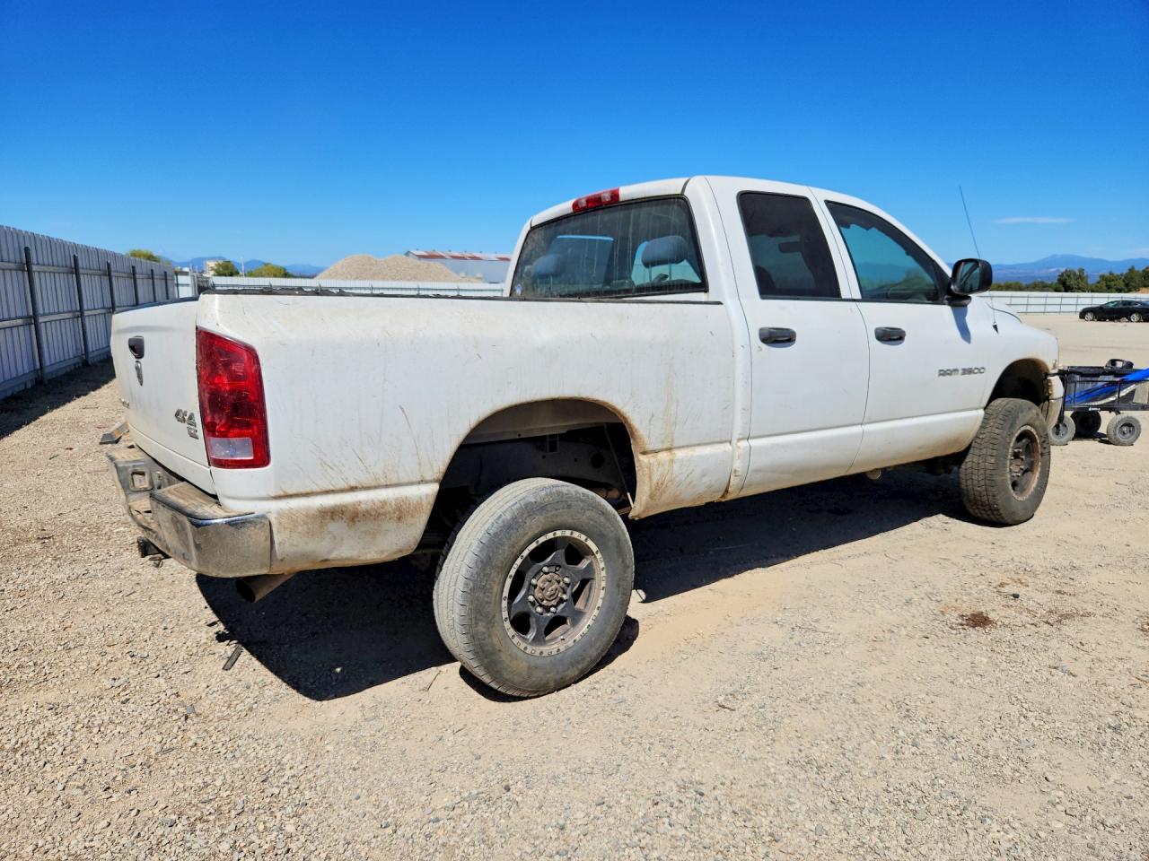 2005 Dodge Ram 2500 St White vin: 3D7KS28C75G857373
