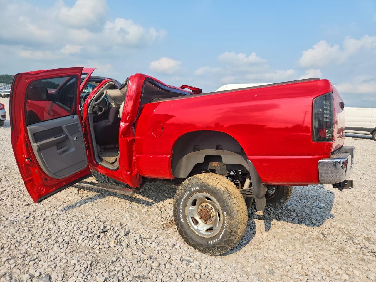 2007 Dodge Ram 2500 St Red vin: 3D7KS28C87G762422