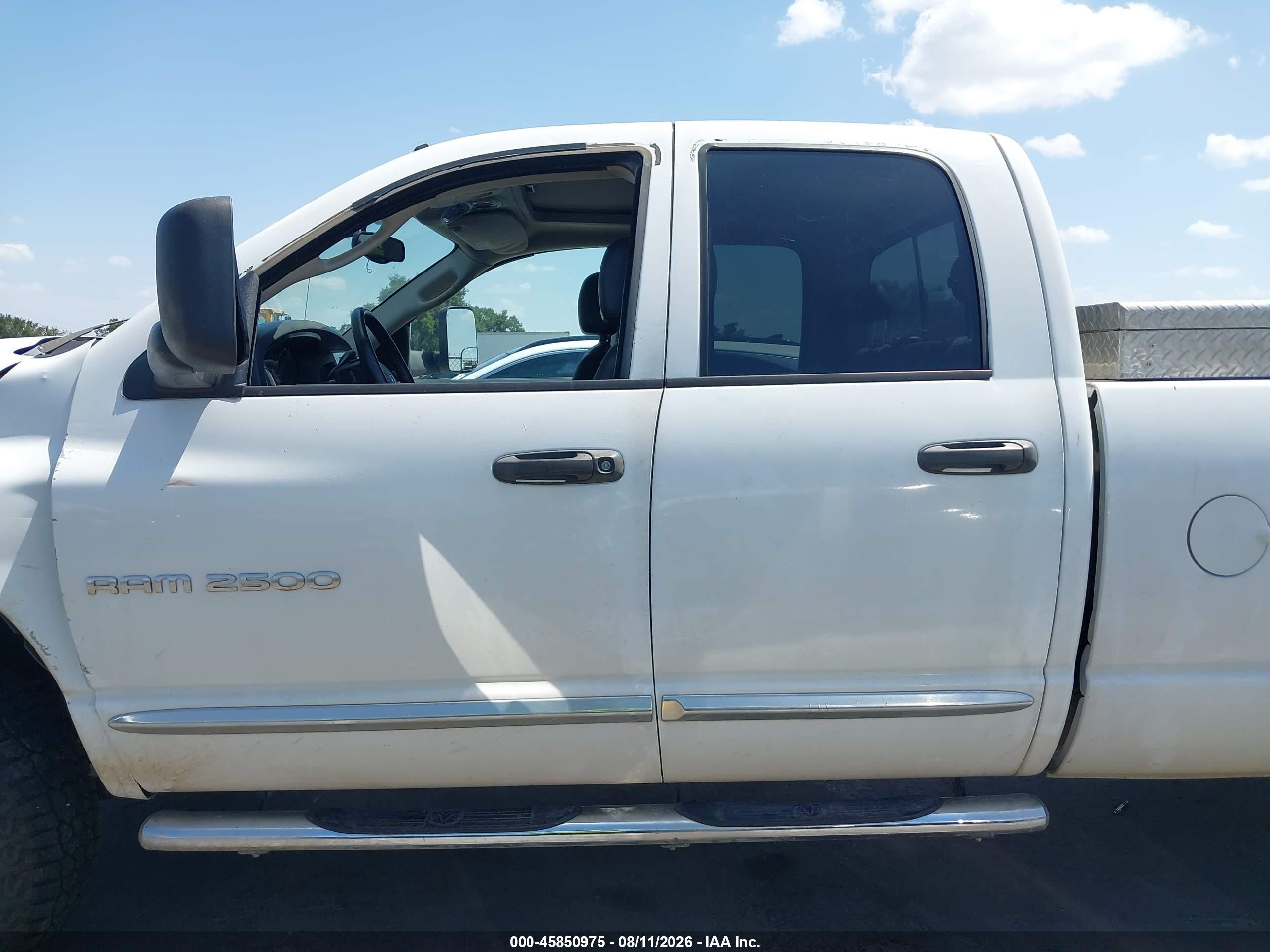 2005 Dodge Ram 2500 St/slt White vin: 3D7KS28C95G708589