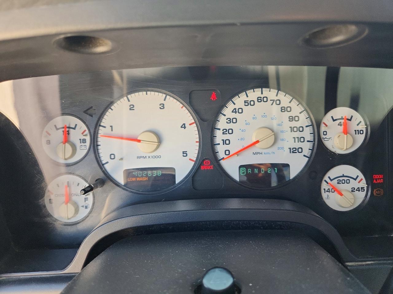 2005 Dodge Ram 2500 St Серый vin: 3D7KS28C95G804884