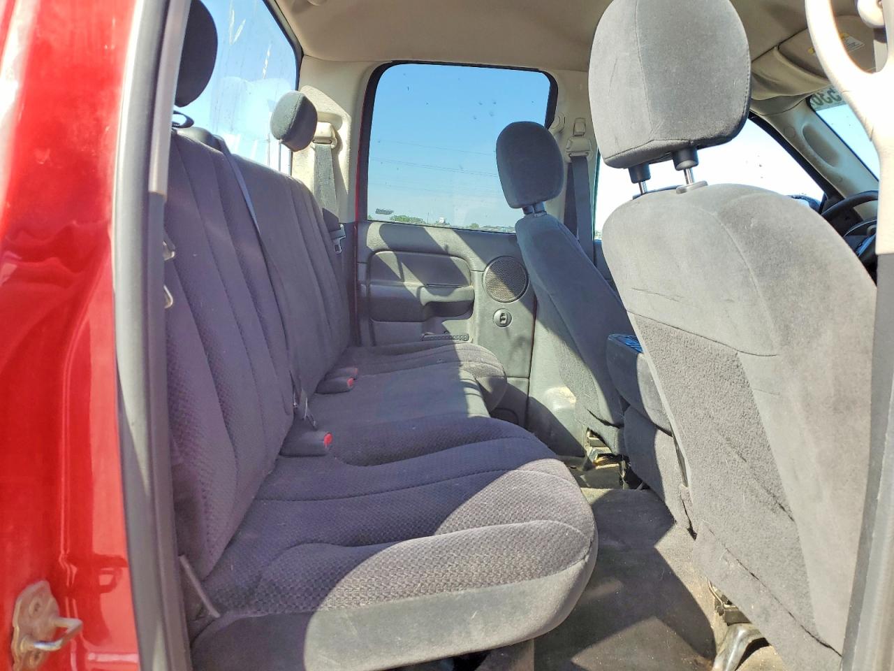 2005 Dodge Ram 2500 St Red vin: 3D7KS28D15G816245