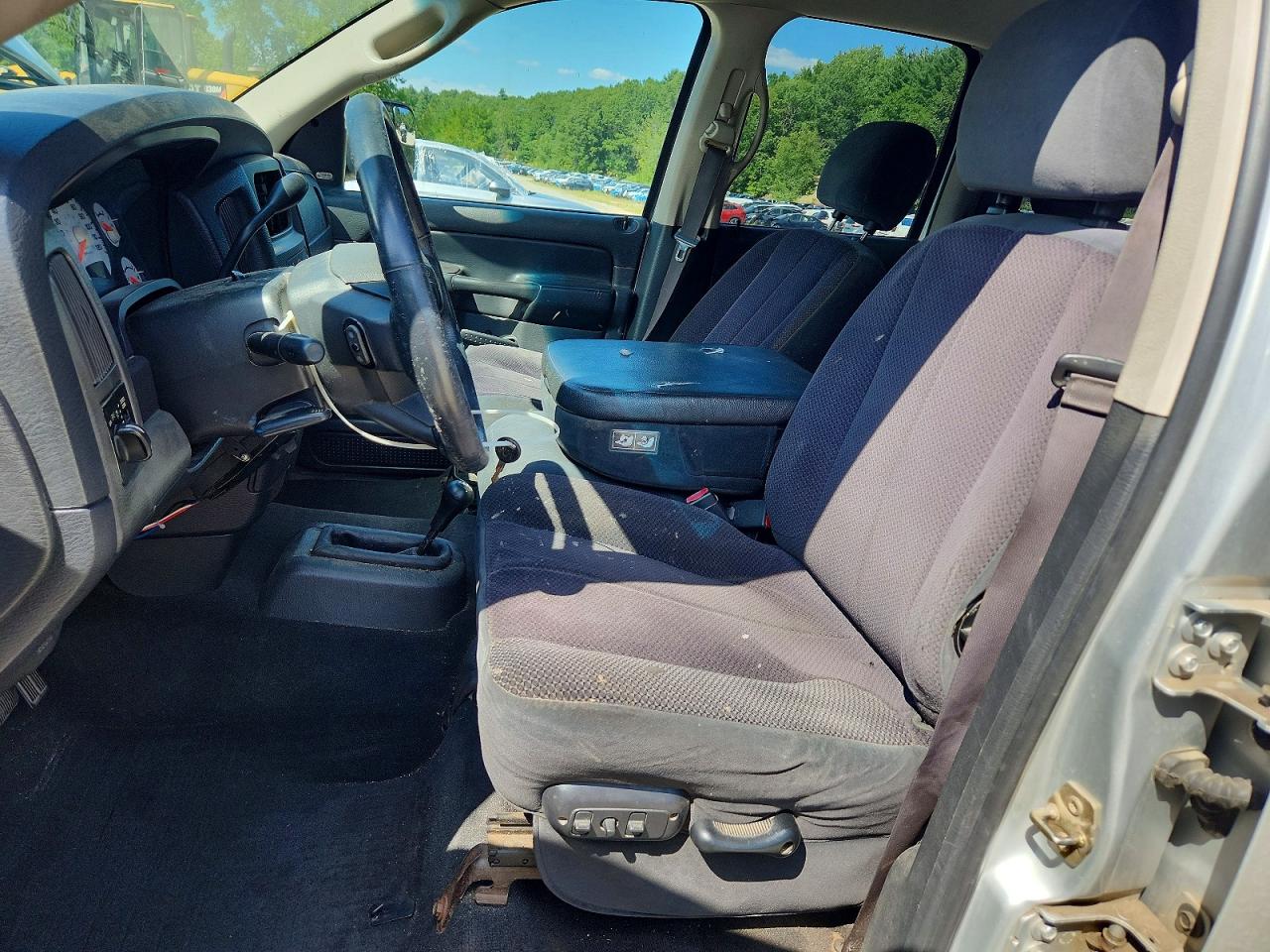2005 Dodge Ram 2500 St Silver vin: 3D7KS28D25G791596