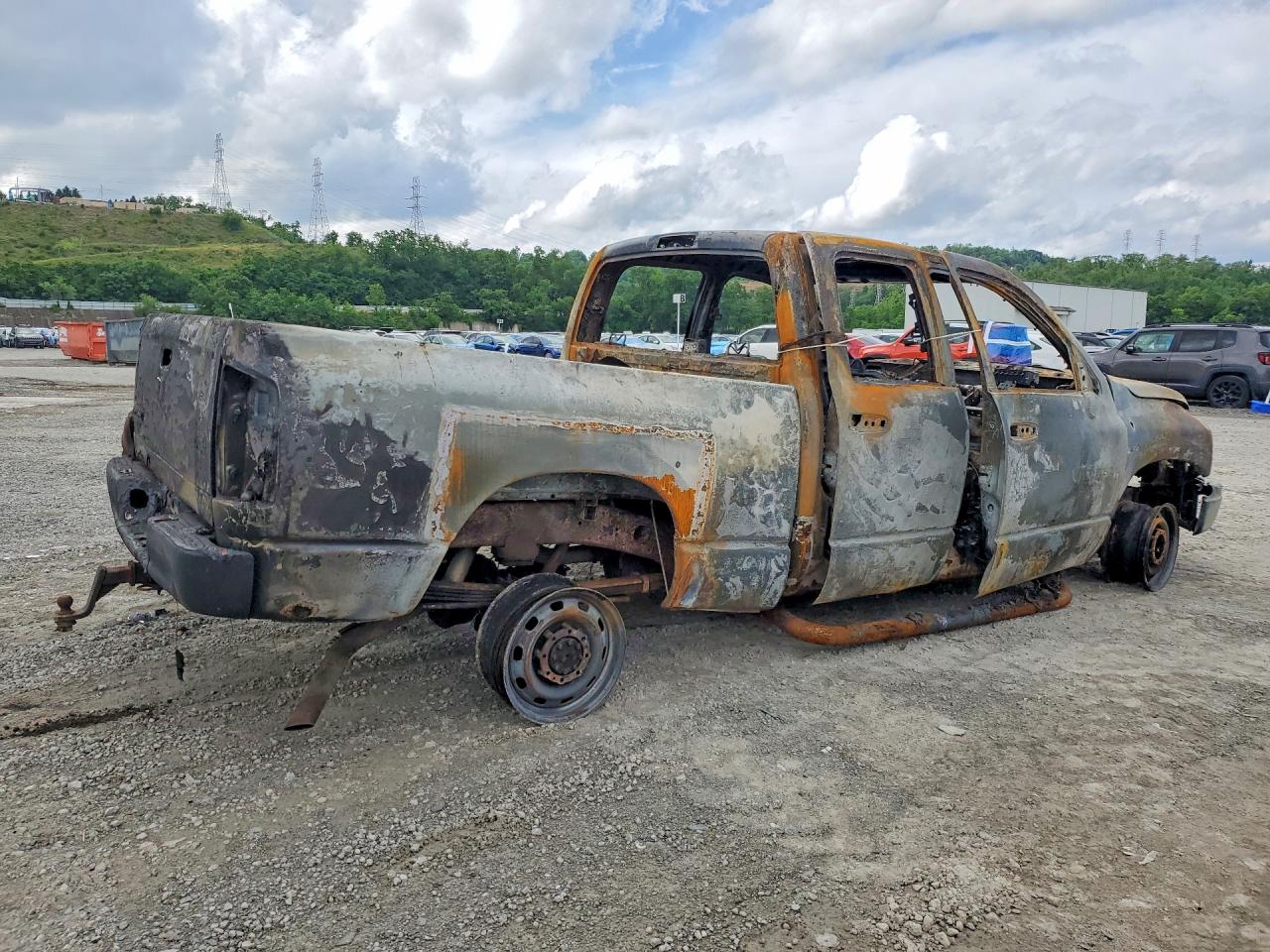 2006 Dodge Ram 2500 St Burn vin: 3D7KS28D86G132150