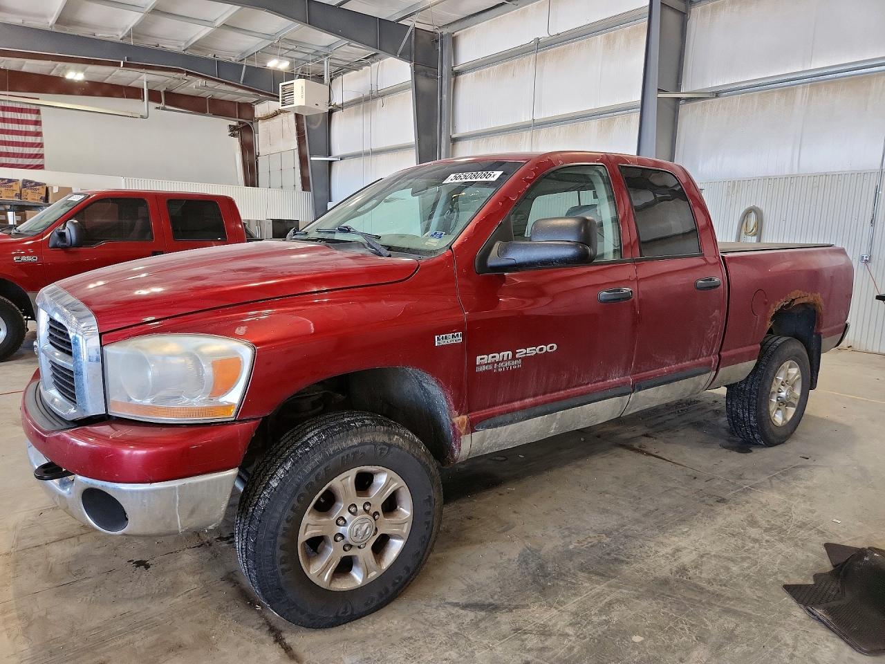 2006 Dodge Ram 2500 St Red vin: 3D7KS28D86G140121