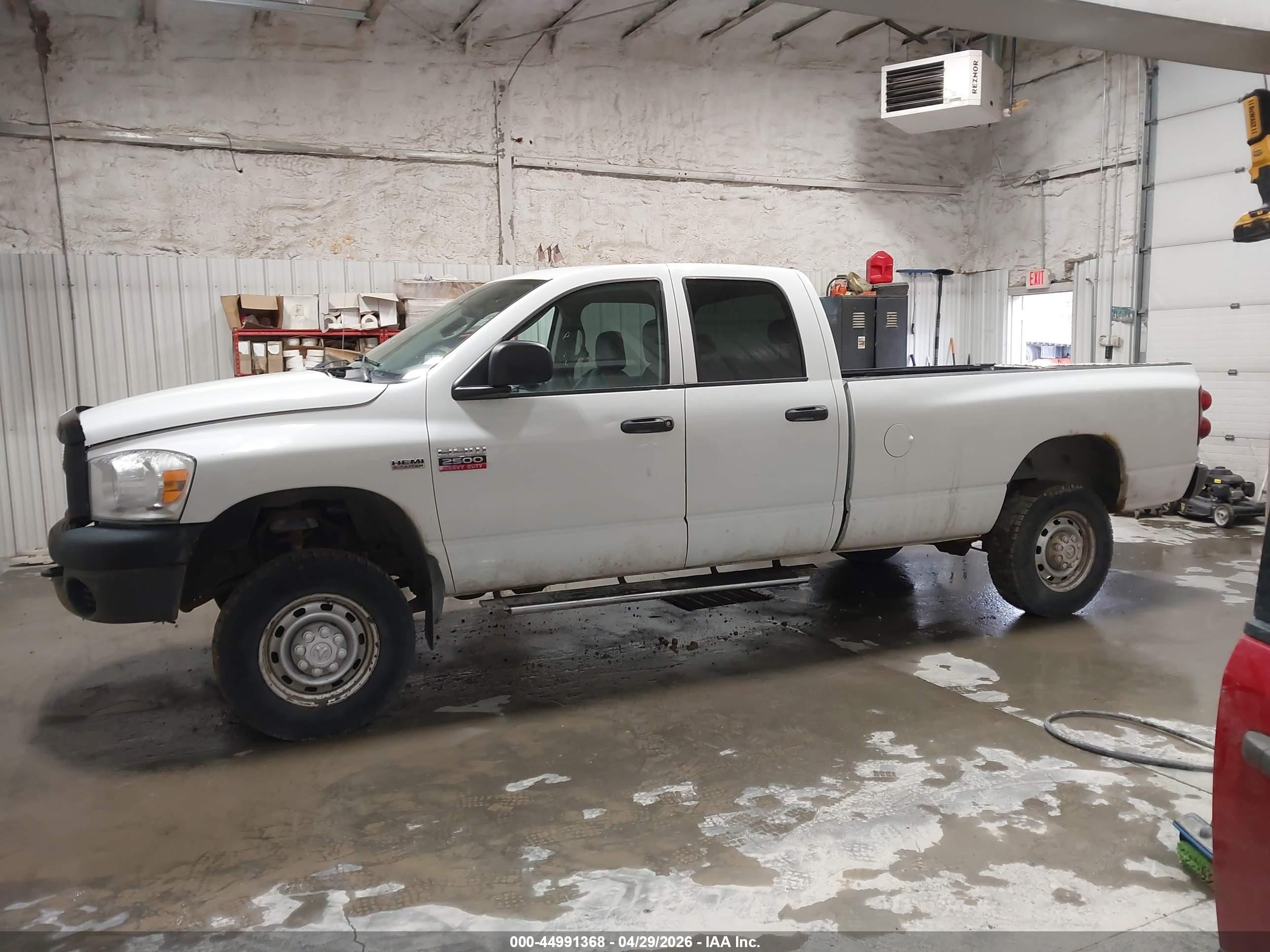 2009 Dodge Ram 2500 St White vin: 3D7KS28T19G553610