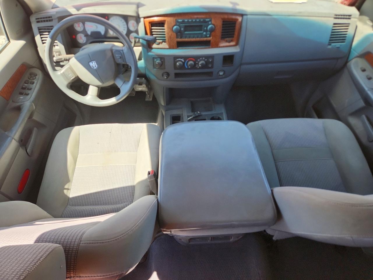 2006 Dodge Ram 2500 Red vin: 3D7KS29C56G194031