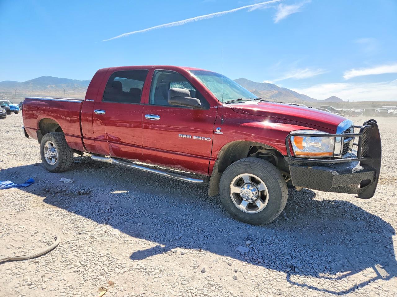 2006 Dodge Ram 2500 Red vin: 3D7KS29C56G194031