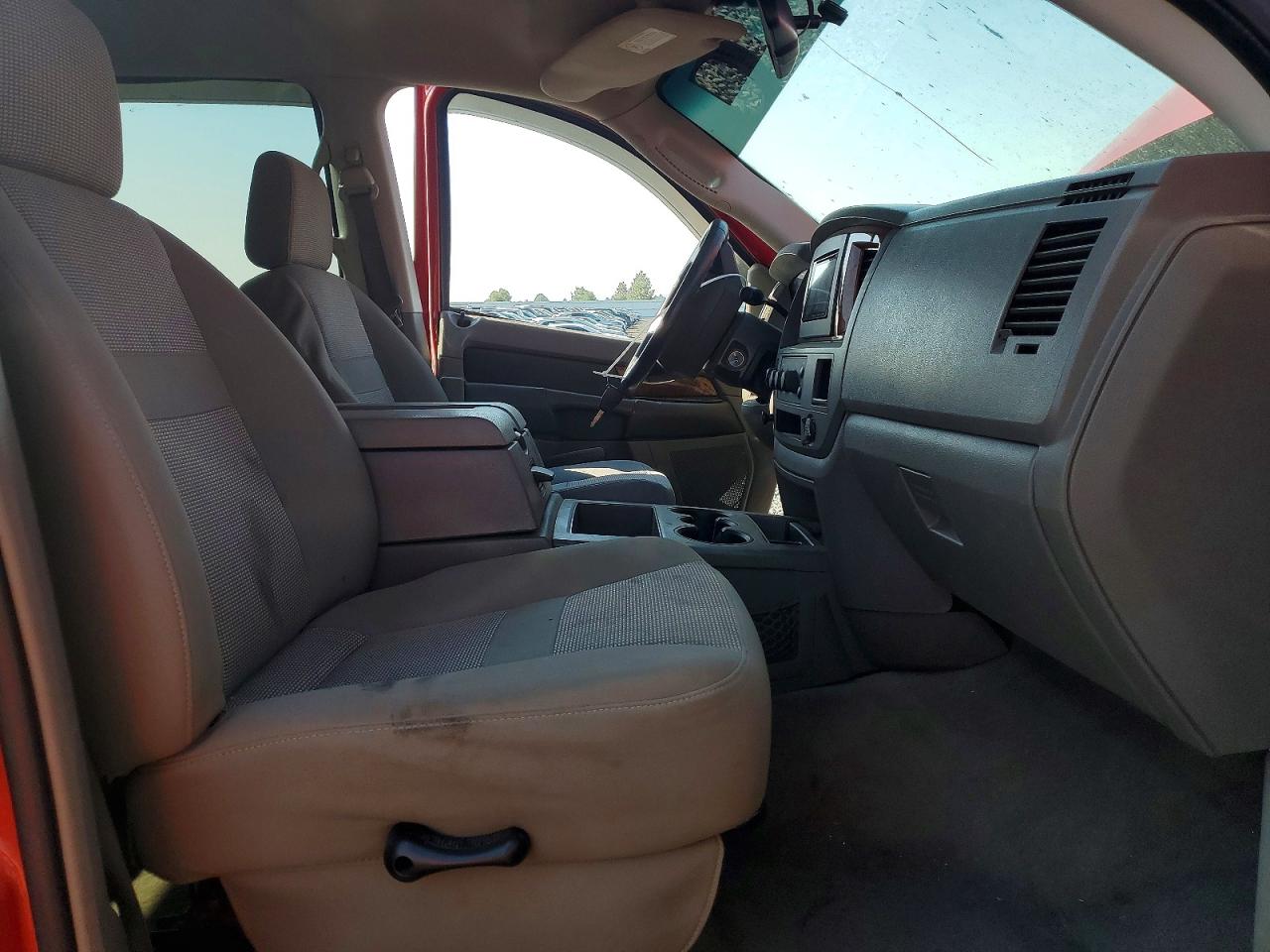 2006 Dodge Ram 2500 Red vin: 3D7KS29C76G270526