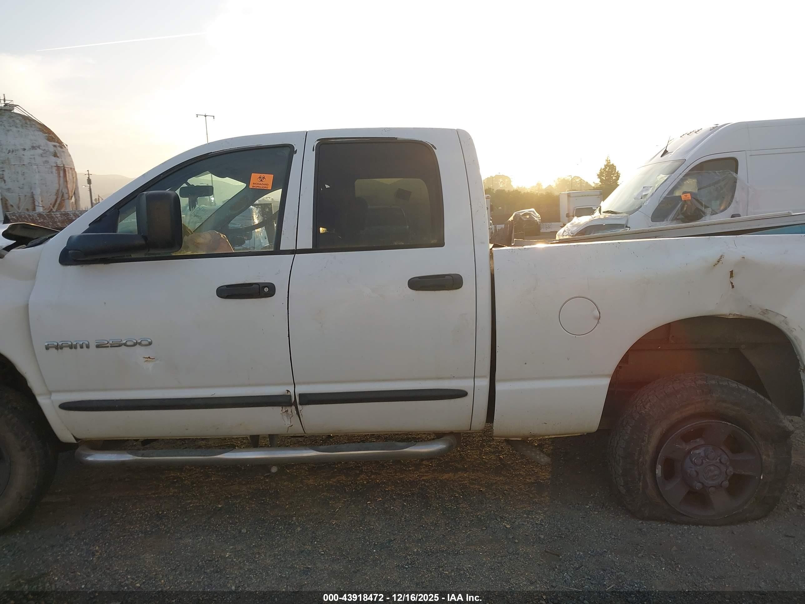 2004 Dodge Ram 2500 Slt/laramie White vin: 3D7KU28604G157620