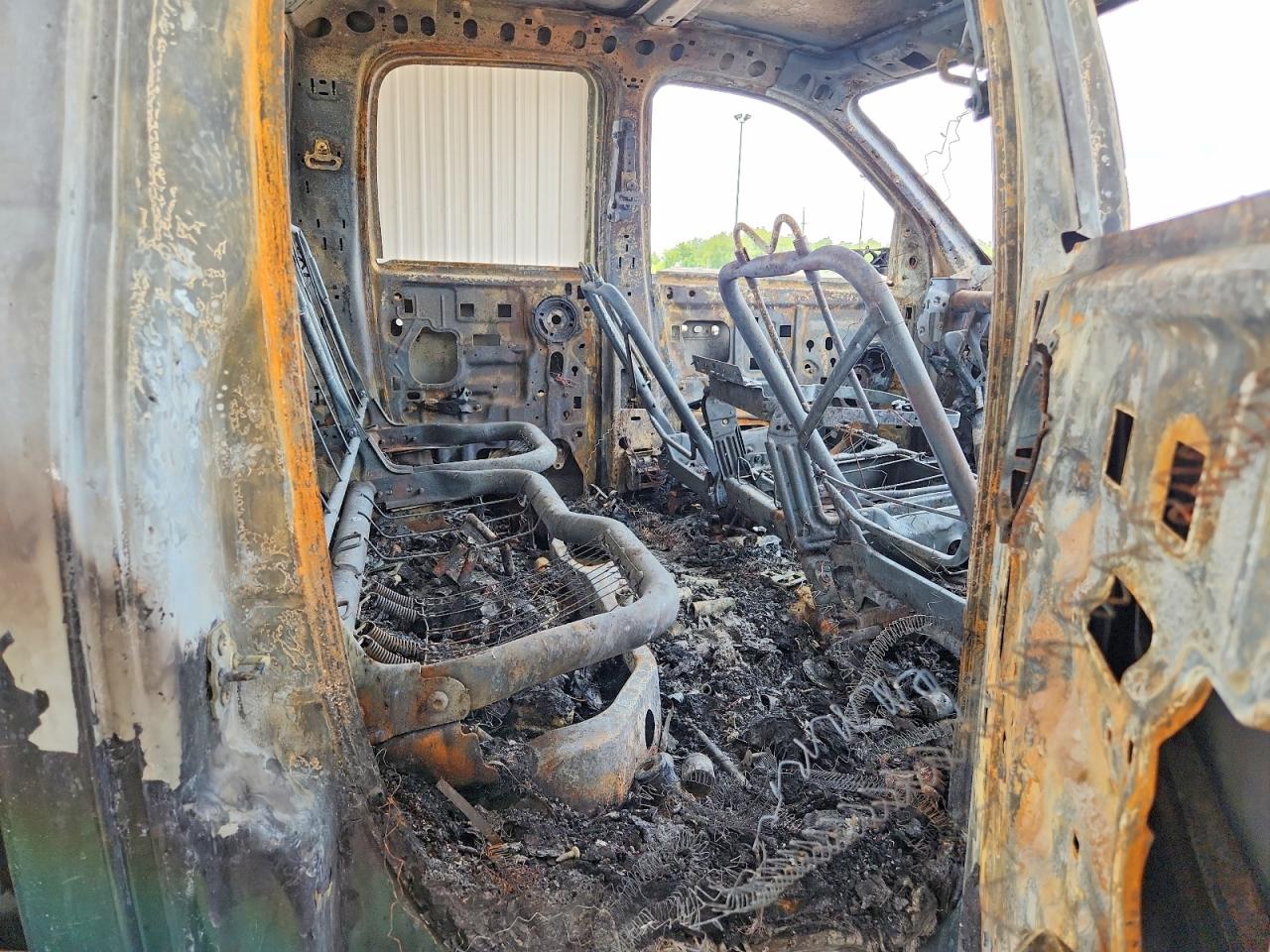 2003 Dodge Ram 2500 St Burn vin: 3D7KU28C03G856301