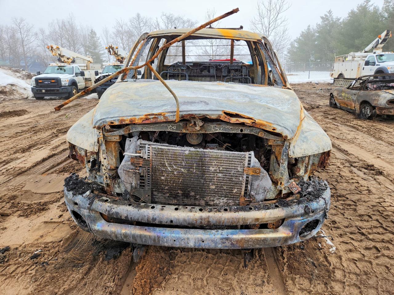 2004 Dodge Ram 2500 St Burn vin: 3D7KU28C44G167072