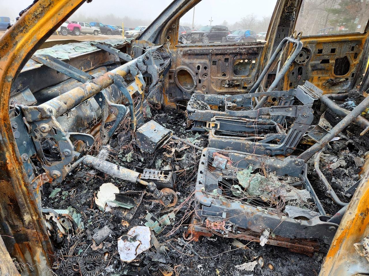2004 Dodge Ram 2500 St Burn vin: 3D7KU28C44G167072