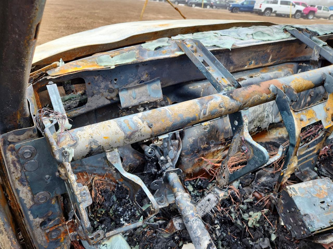 2004 Dodge Ram 2500 St Burn vin: 3D7KU28C44G167072