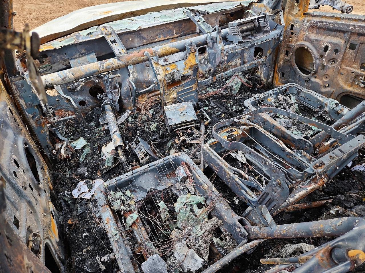 2004 Dodge Ram 2500 St Burn vin: 3D7KU28C44G167072
