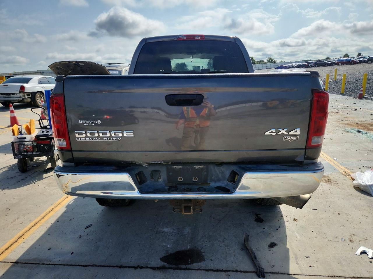 2004 Dodge Ram 2500 St Tan vin: 3D7KU28C44G219266