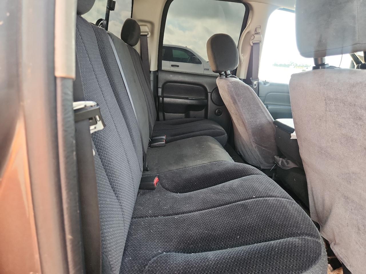 2004 Dodge Ram 2500 St Gray vin: 3D7KU28C64G214604
