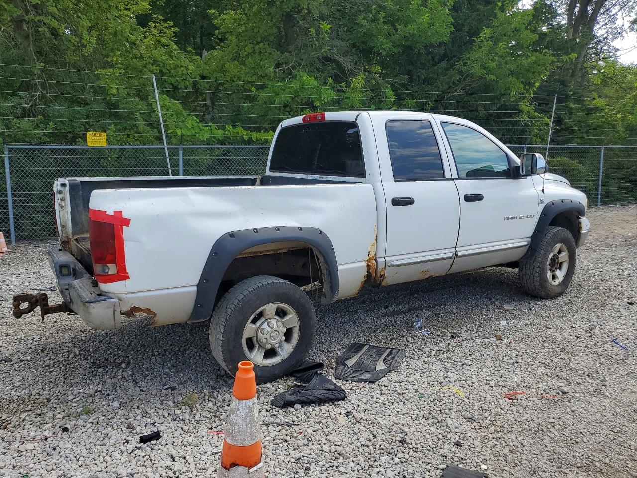 2004 Dodge Ram 2500 St White vin: 3D7KU28C94G193683