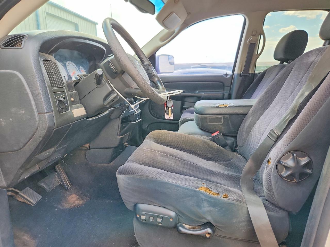 2004 Dodge Ram 2500 St White vin: 3D7KU28CX4G139745