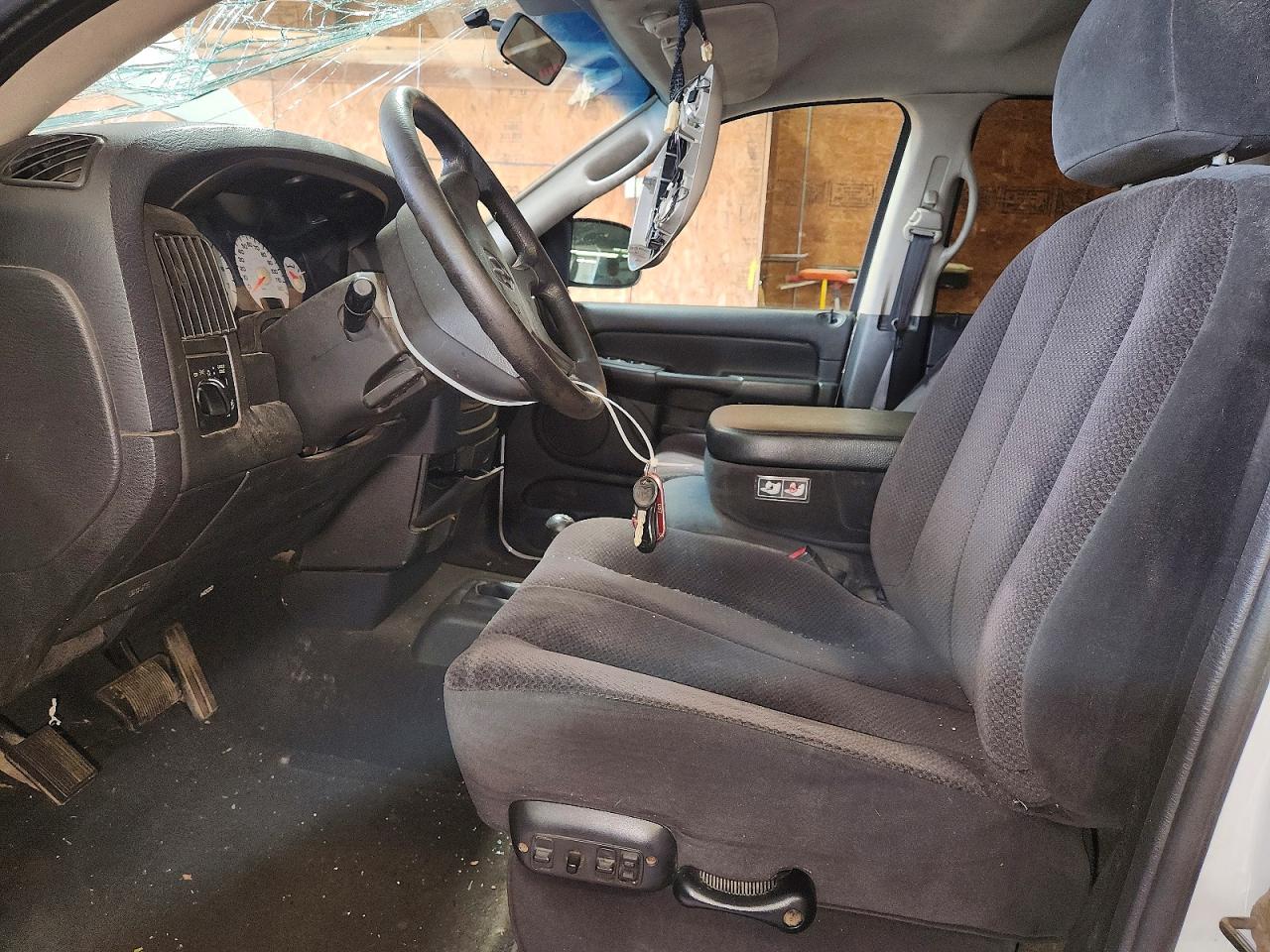 2003 Dodge Ram 2500 St White vin: 3D7KU28D03G845565