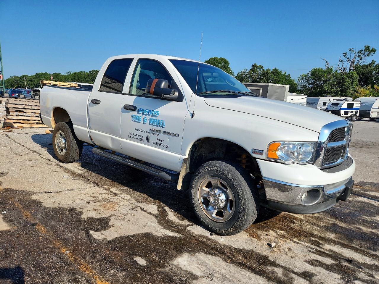 2004 Dodge Ram 2500 St White vin: 3D7KU28D04G159950