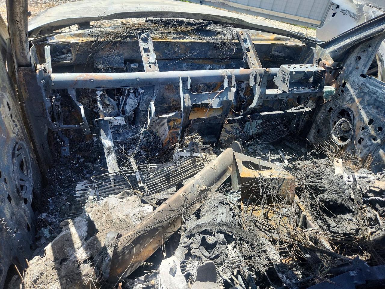 2003 Dodge Ram 2500 St Burn vin: 3D7KU28D13G778796