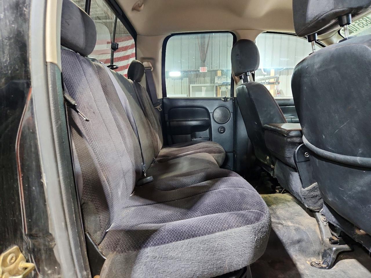 2004 Dodge Ram 2500 Черный vin: 3D7KU28D94G162619