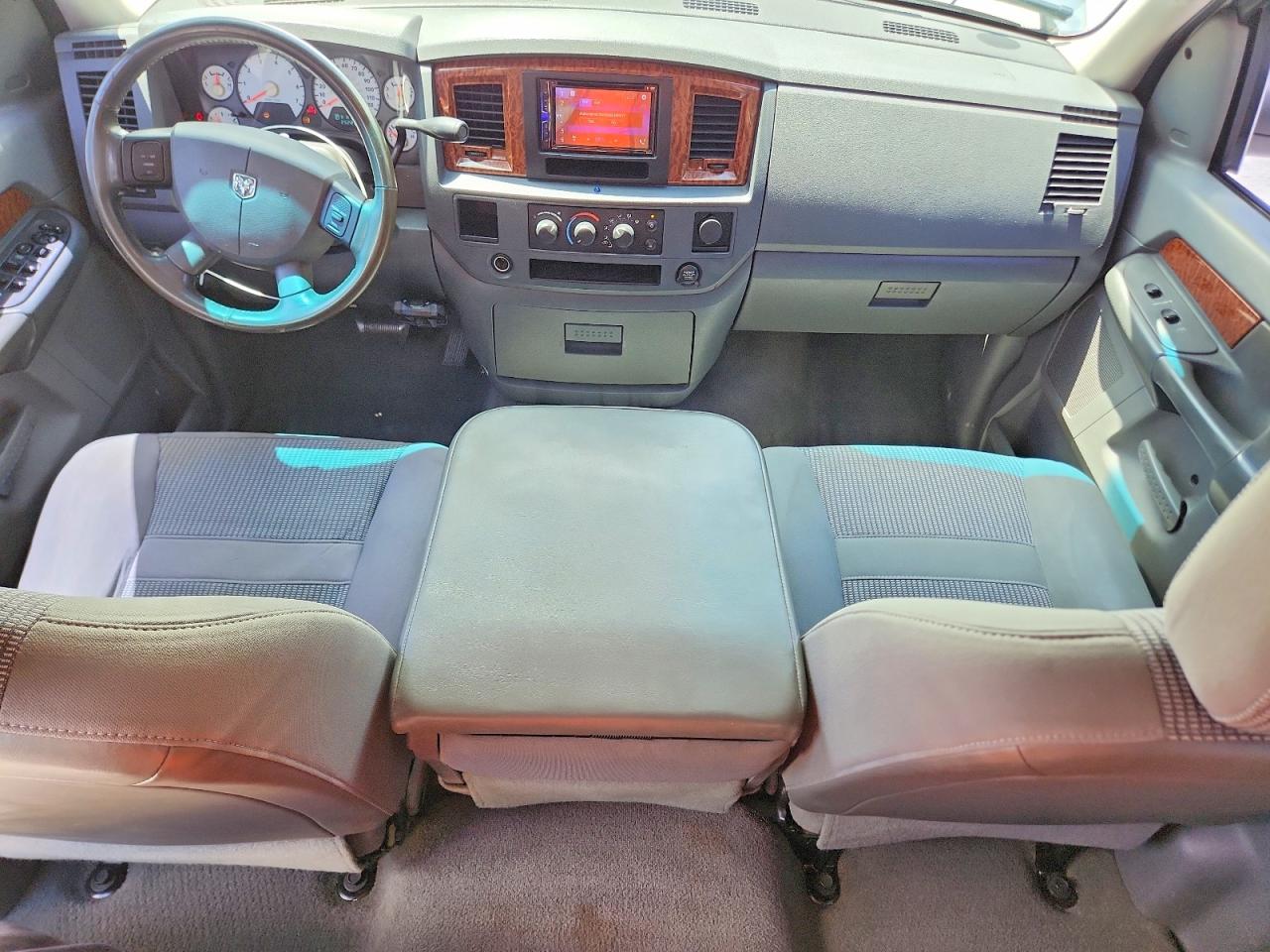 2006 Dodge Ram 3500 St Silver vin: 3D7LL38C16G101336