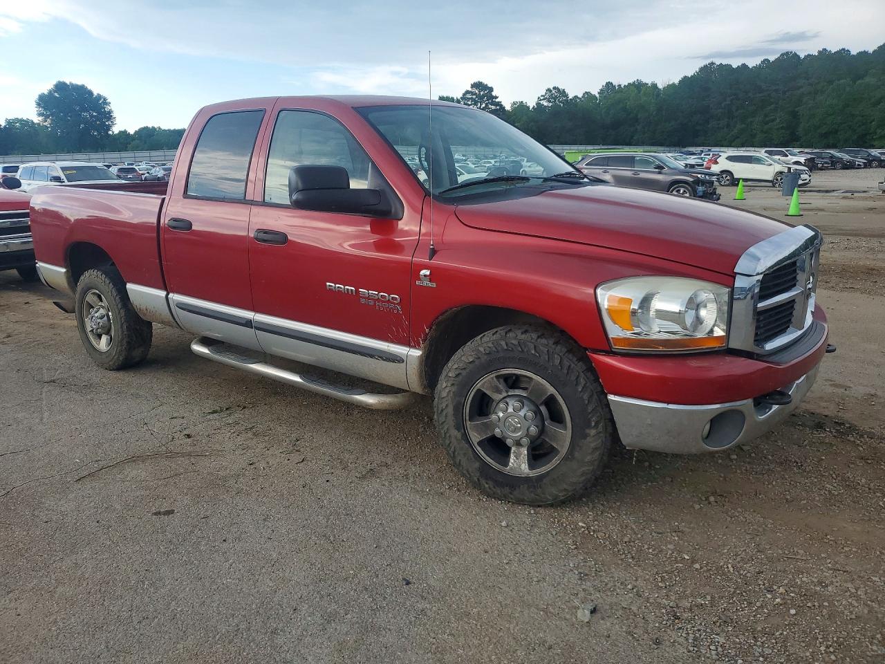 2006 Dodge Ram 3500 St Red vin: 3D7LL38C76G126032
