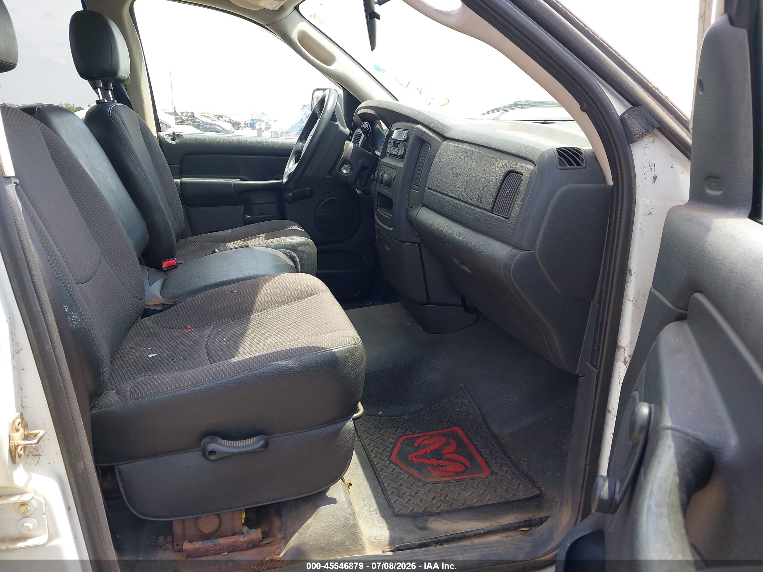 2005 Dodge Ram 3500 St White vin: 3D7LR38C45G760332