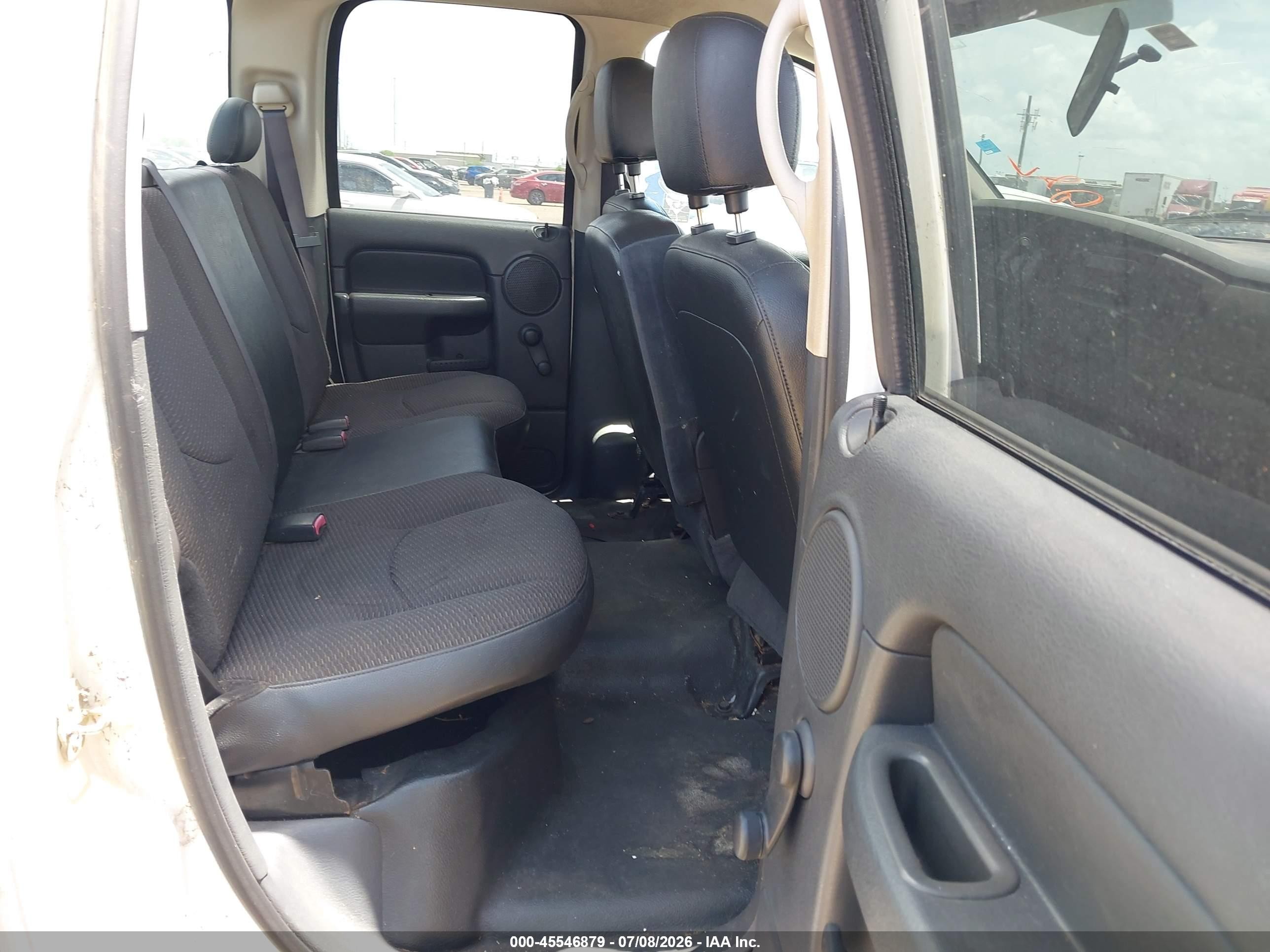 2005 Dodge Ram 3500 St White vin: 3D7LR38C45G760332