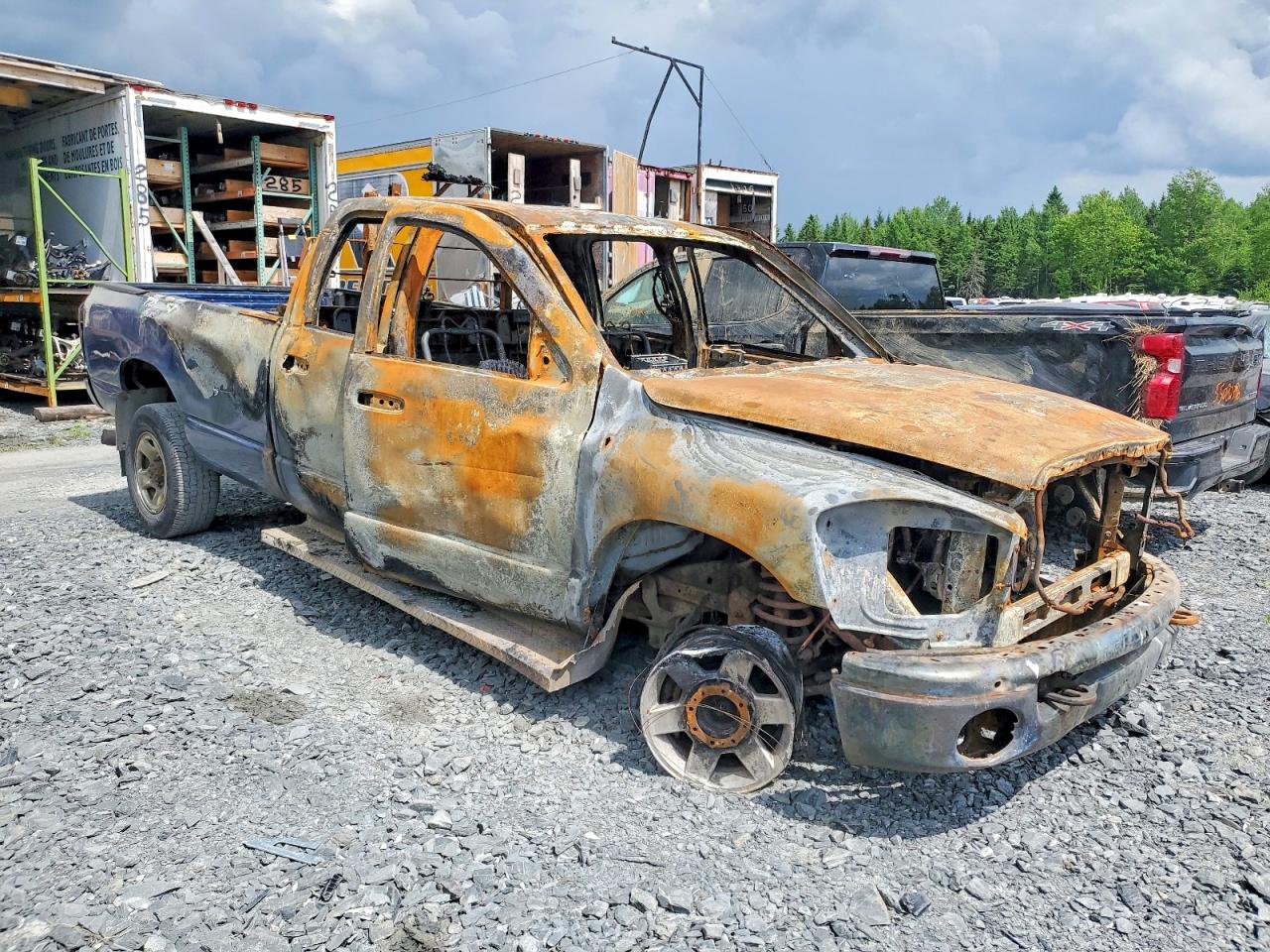 2006 Dodge Ram 3500 St Burn vin: 3D7LX38C36G160943