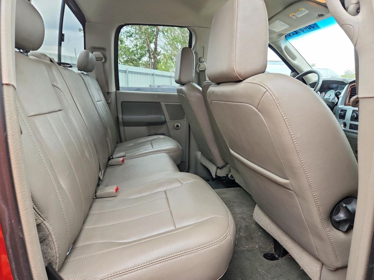 2007 Dodge Ram 3500 St Red vin: 3D7MX38A17G847343