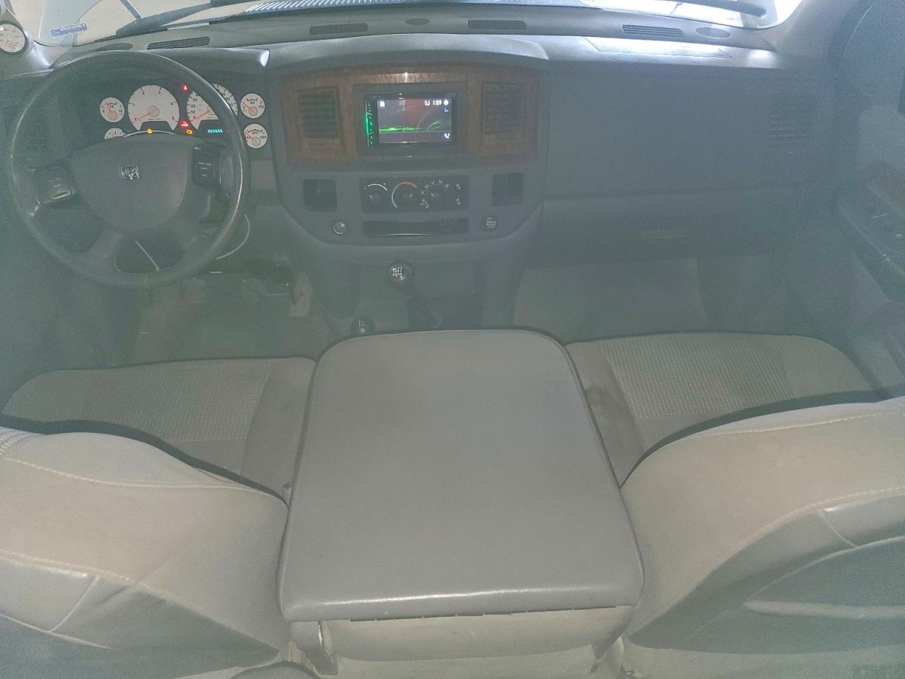 2006 Dodge Ram 3500 St White vin: 3D7MX48C76G101081