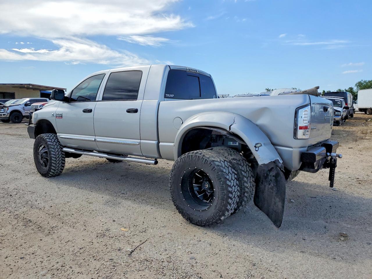 2007 Dodge Ram 3500 Silver vin: 3D7MX49A37G836722