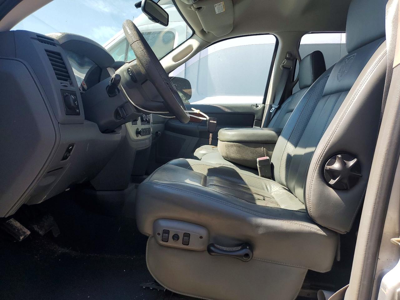 2007 Dodge Ram 3500 Серебряный vin: 3D7MX49C47G717563