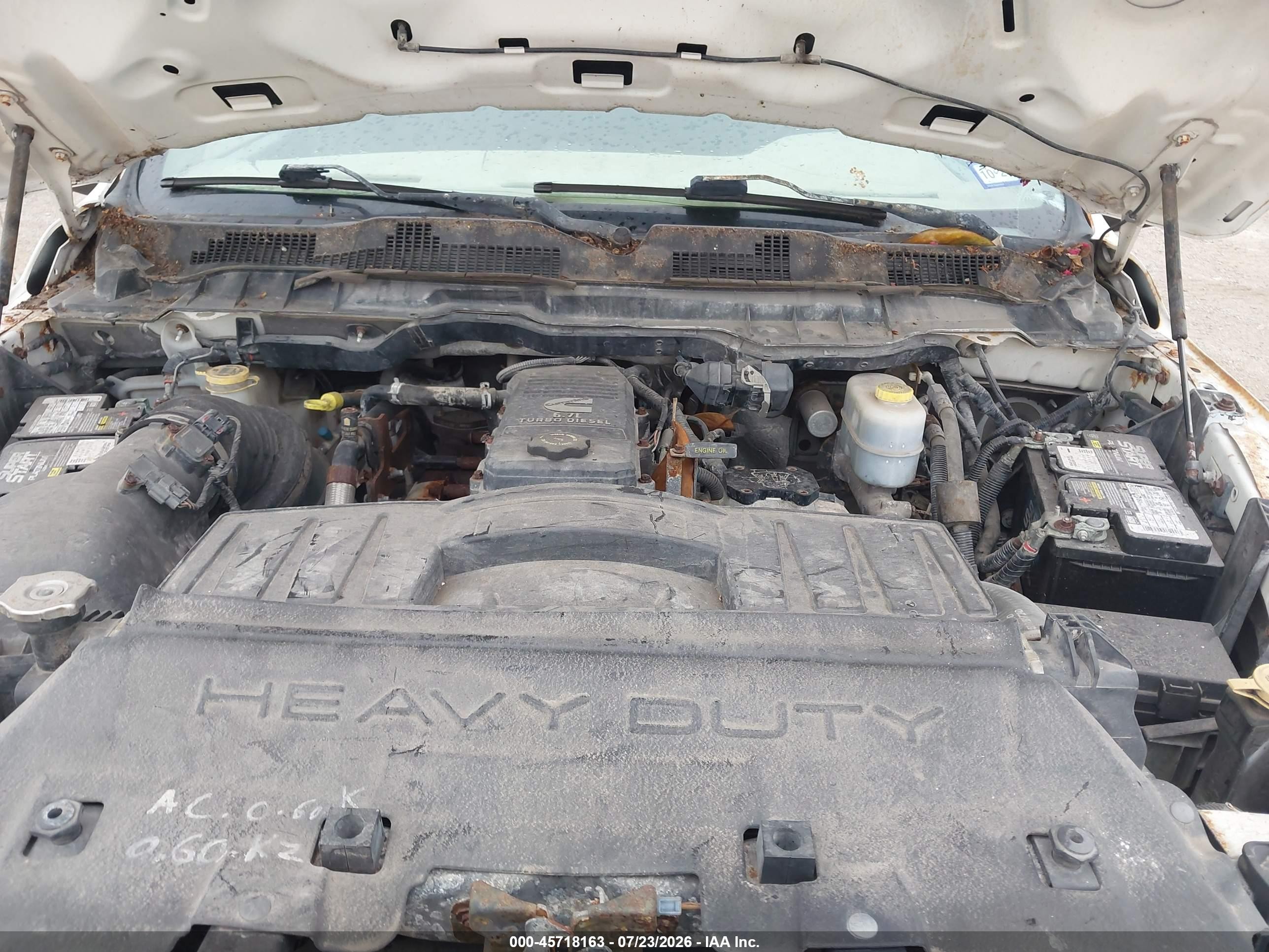 2011 Ram 2500 St White vin: 3D7TP2CL5BG636153